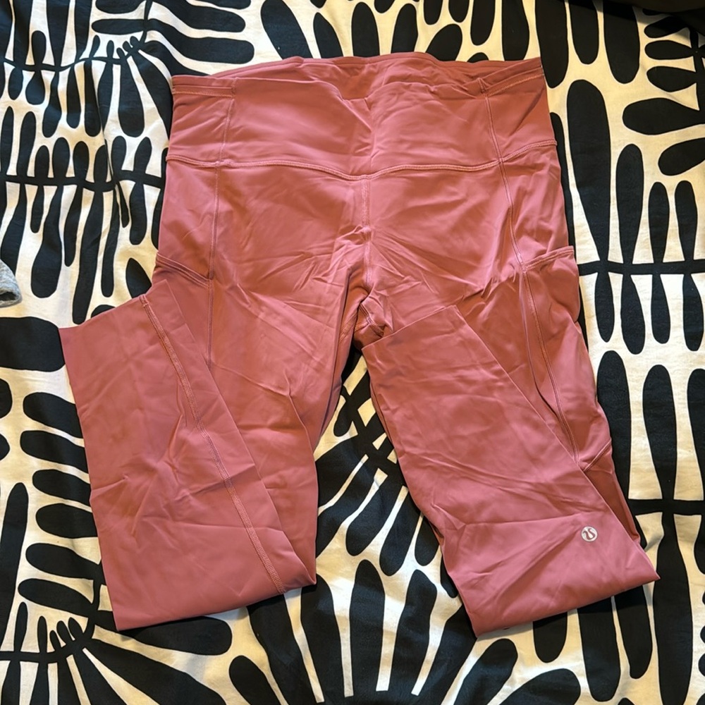 Lululemon leggings